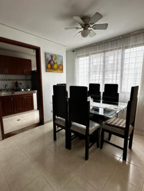 Apto cerca al terminal, wifi, 3 habitaciones